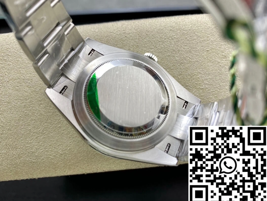 Factory Datejust Blue M126300-0001 VS Rolex Dial 0304